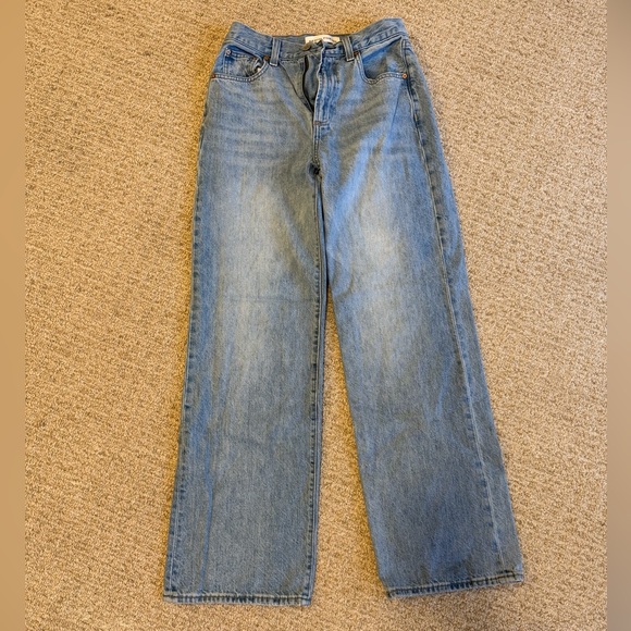 Denim Forum The Farrah High-Rise Wide Jean - Picture 2 of 5